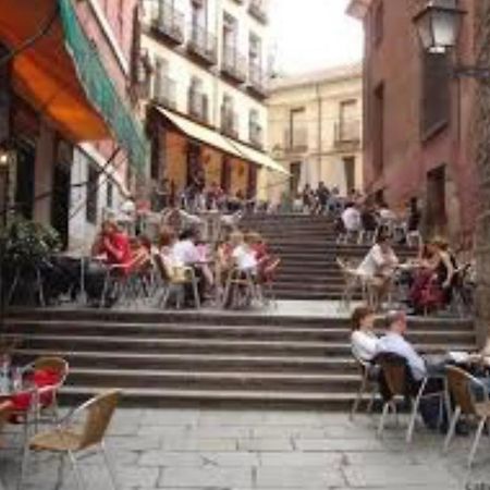 Apartamento Vip III En Madrid Centro Appartement Buitenkant foto