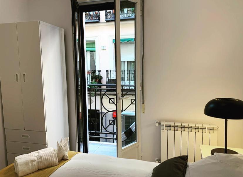 Apartamento Vip III En Madrid Centro Appartement Buitenkant foto